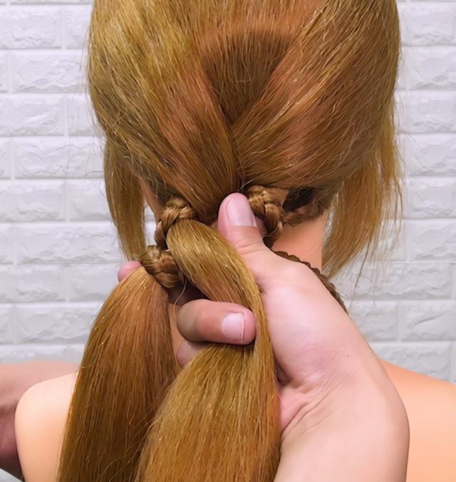 教大家一款大人小孩都適合的辮子，簡單日常的輕時尚編發造型