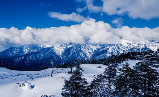 碧羅雪山在哪里 碧羅雪山屬于哪個(gè)山脈