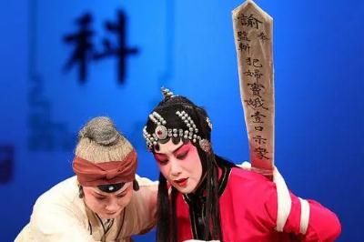竇娥冤的作者是誰(shuí)  竇娥冤的故事簡(jiǎn)短