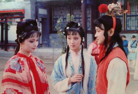 寶玉和妙玉、黛玉私下什么關(guān)系