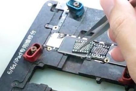 手機的運行內(nèi)存是干什么的