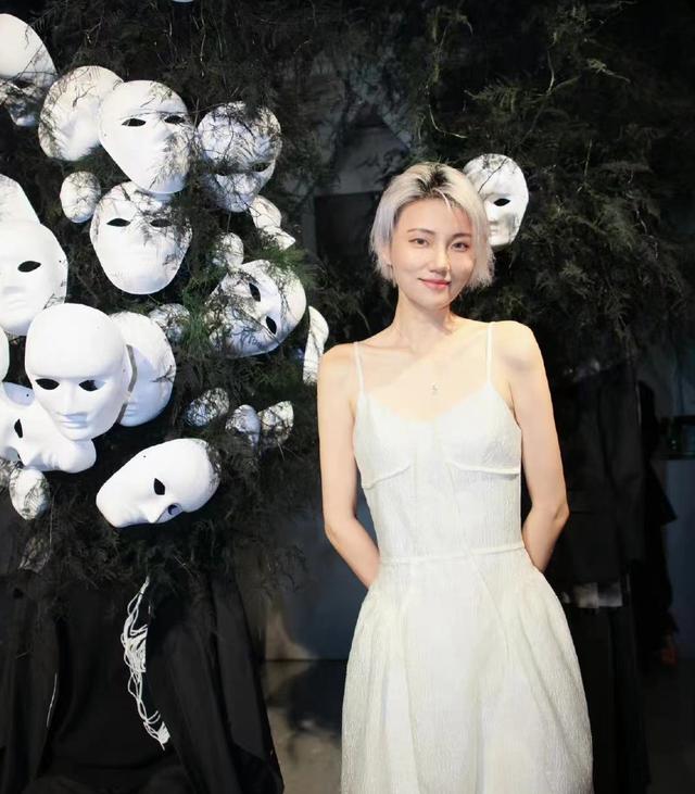 霍尊為什么被全網(wǎng)封殺 霍尊為什么退出演藝圈原因